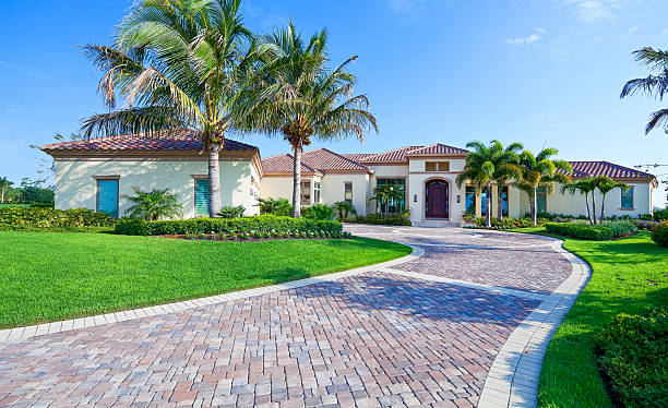 Best Driveway Pavers Installation  in Huntington, TX